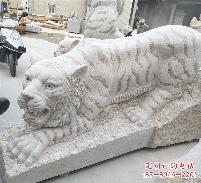 广西中领雕塑精美大型老虎石雕,精雕细琢展现雄壮气势