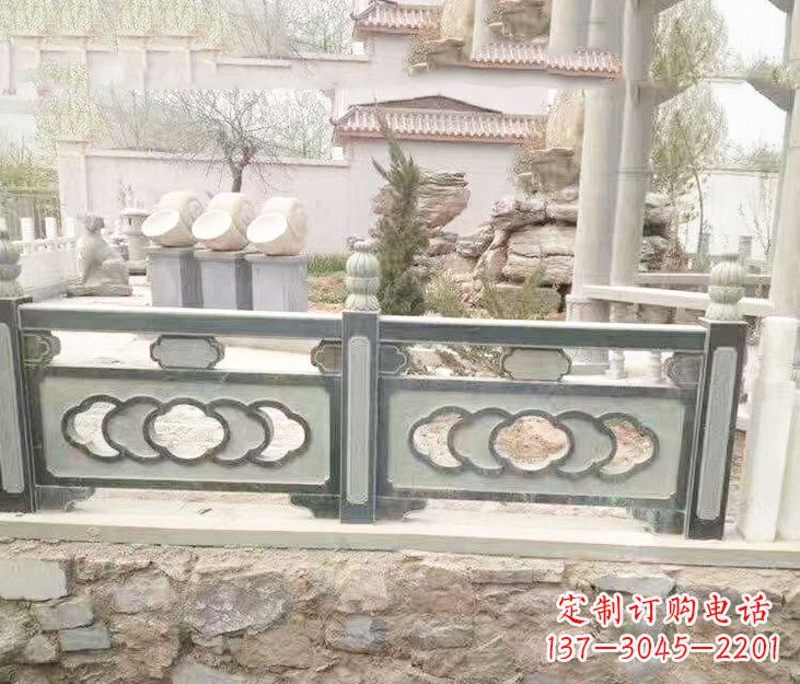广西公园仿古栏板石雕
