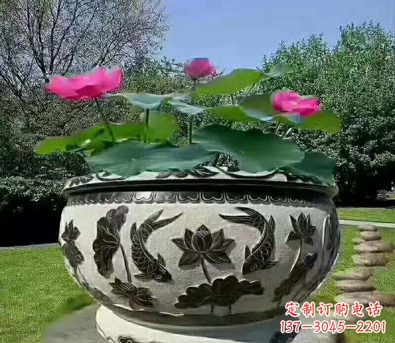 广西唯美鲤鱼水缸雕塑
