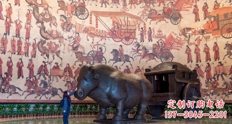 广西传统风格铜河马拉车景观雕塑
