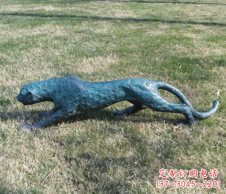 广西优质铜质金钱豹雕塑