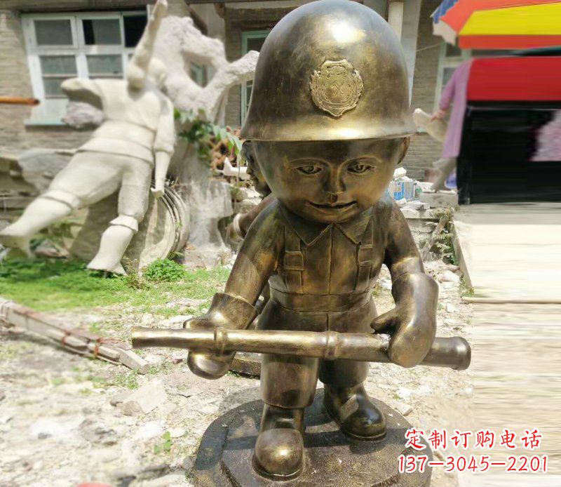 广西精致细腻的交通警察铜雕