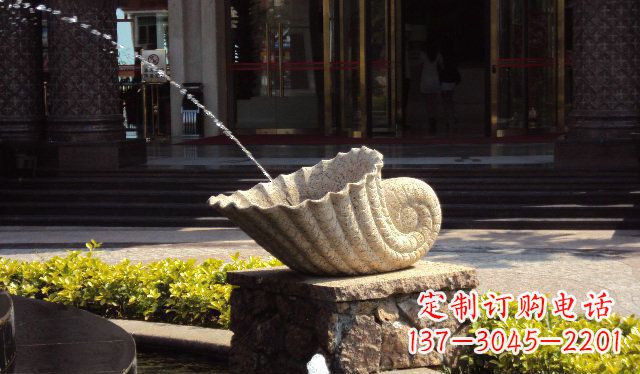 广西优雅的蜗牛喷泉石雕