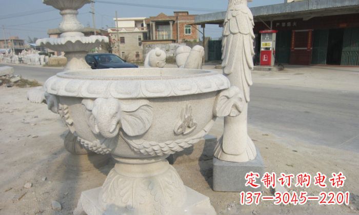 广西带有灵性的梦幻象头石水缸雕塑
