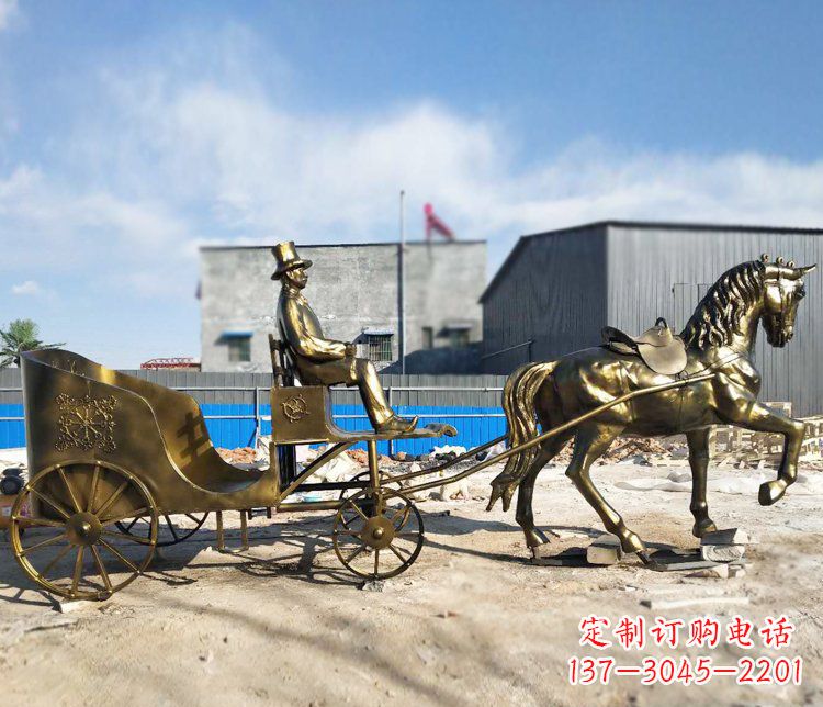 广西公园景观坐着马车的人物铜雕