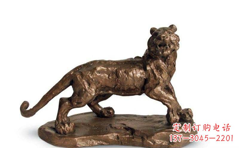 广西公园老虎动物铜雕