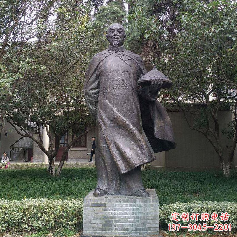 广西传承晚清民族英雄林则徐精铸雕塑