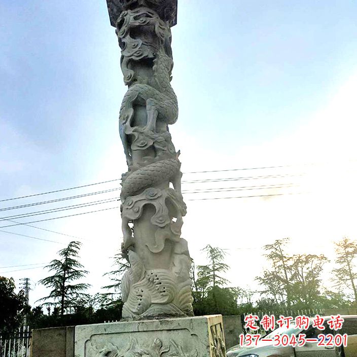广西公园龙柱石雕