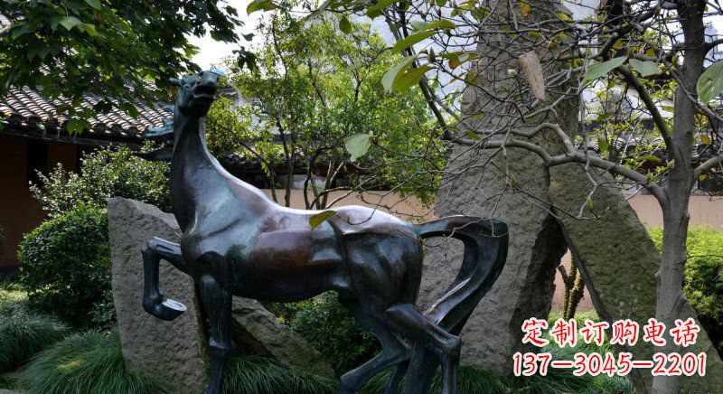 广西精美的动物铜雕