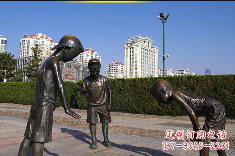 广西玻璃钢陀螺雕塑