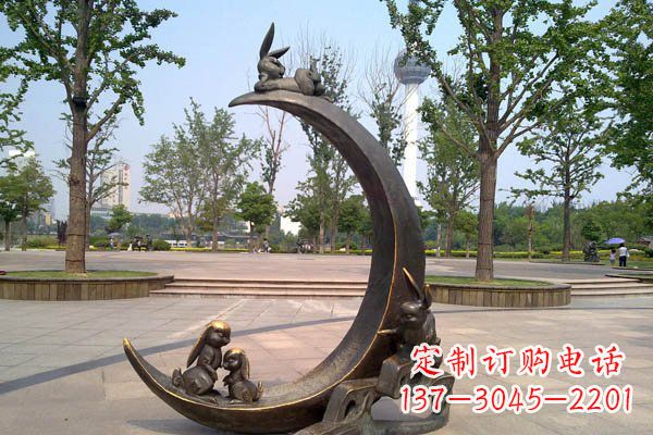 广西典雅月亮铜雕