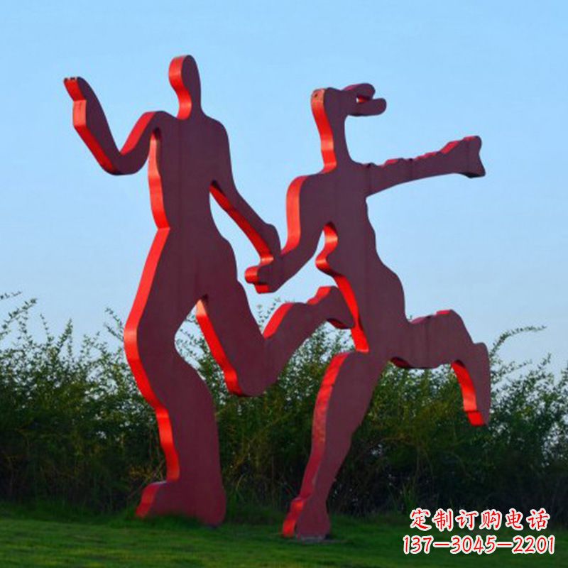 广西情侣心剪影雕塑