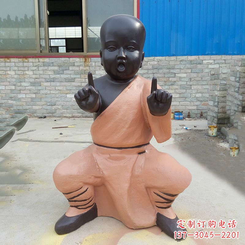 广西铜雕功夫小和尚
