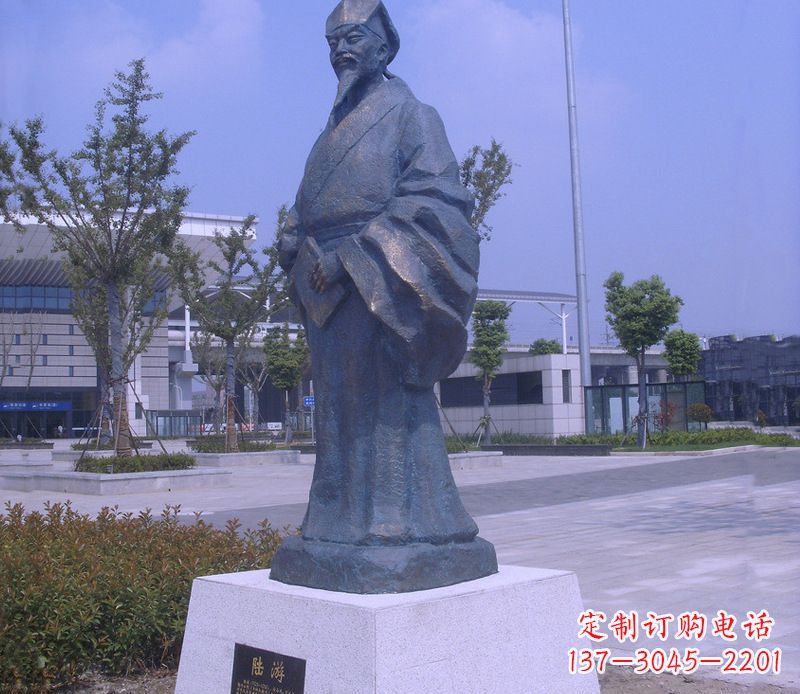 广西古代陆游诗人雕塑