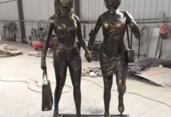 广西铜雕女人唤醒美好回忆