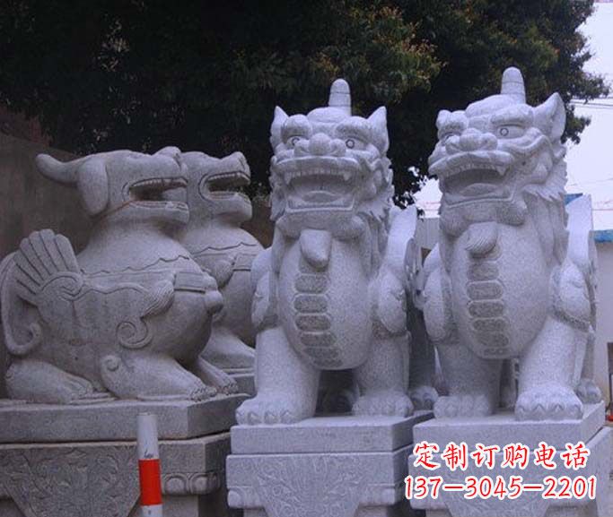 广西古典独角兽石雕