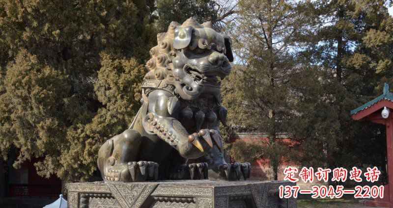 广西故宫青铜狮子雕塑