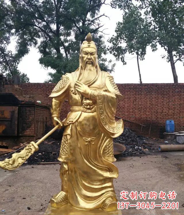 广西关公提刀武财神铜雕,展现神秘而又令人敬畏的力量