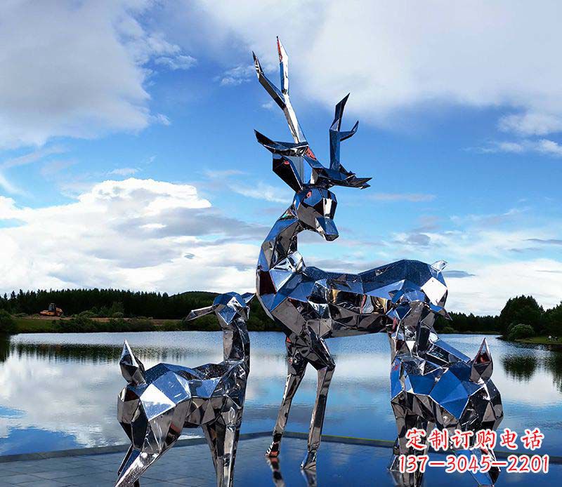 广西中领雕塑出品:优雅梅花鹿不锈钢雕塑