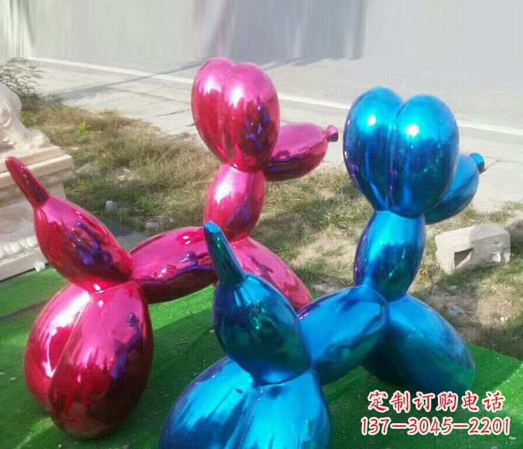 广西中领雕塑:精美不锈钢小狗雕塑,给您带来温馨的家庭氛围!