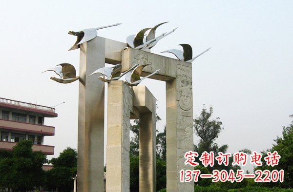 广西展现自然之美的不锈钢大雁动物雕塑