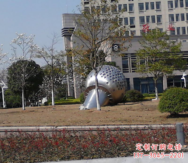 广西传统话筒雕塑,融合现代美学设计