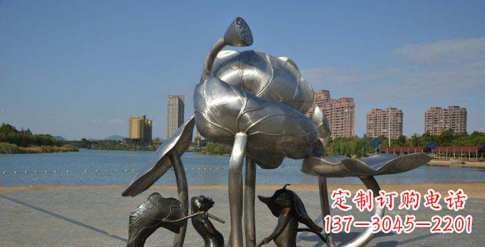广西精美不锈钢莲蓬雕塑