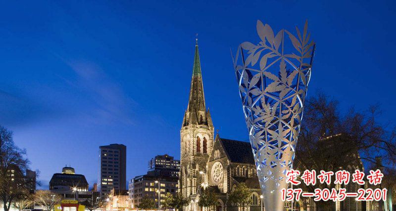 广西不锈钢树叶雕塑——给现代空间带来优雅古朴之美