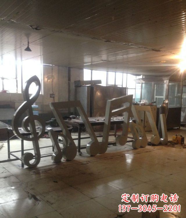 广西精致不锈钢音符景观雕塑