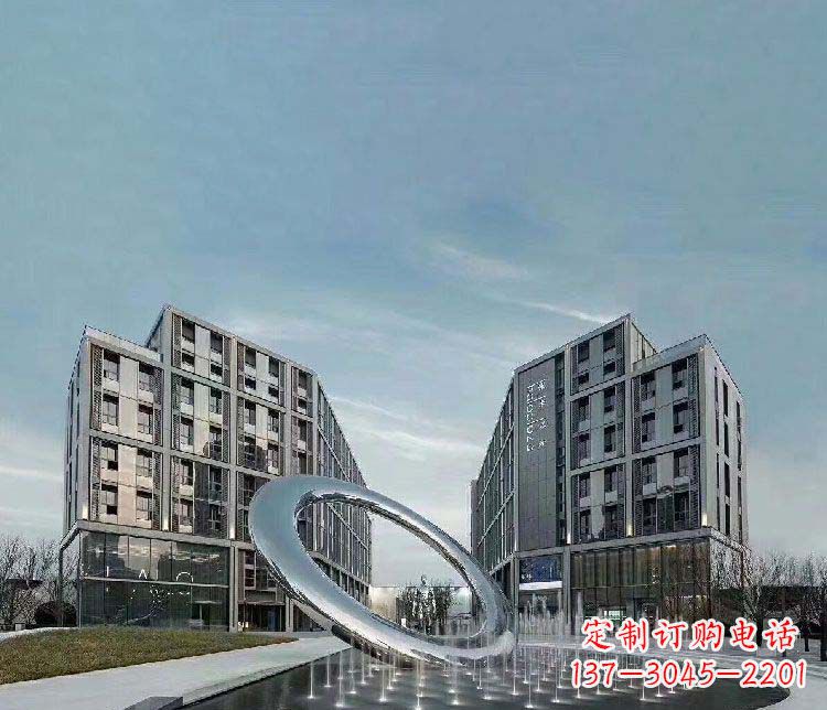 广西完美和谐的圆环景观雕塑