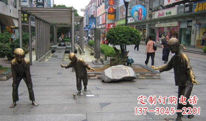 广西广场抽陀螺小品人物铜雕