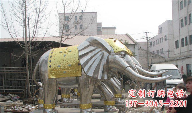 广西巨大不锈钢大象雕塑