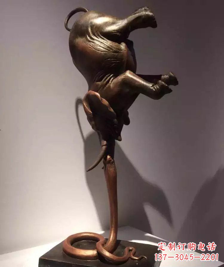 广西中领雕塑铜质大象倒立雕塑