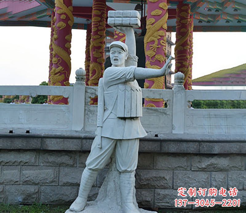 广西广场景观董存瑞石雕