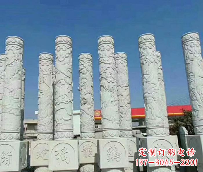 广西来自中国文化的十二生肖雕塑