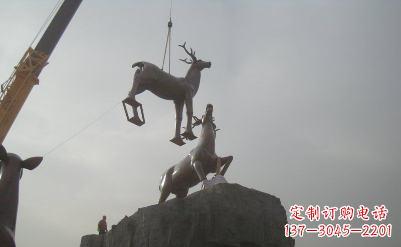 广西梅花鹿动物铜雕,极致精细,表达优雅