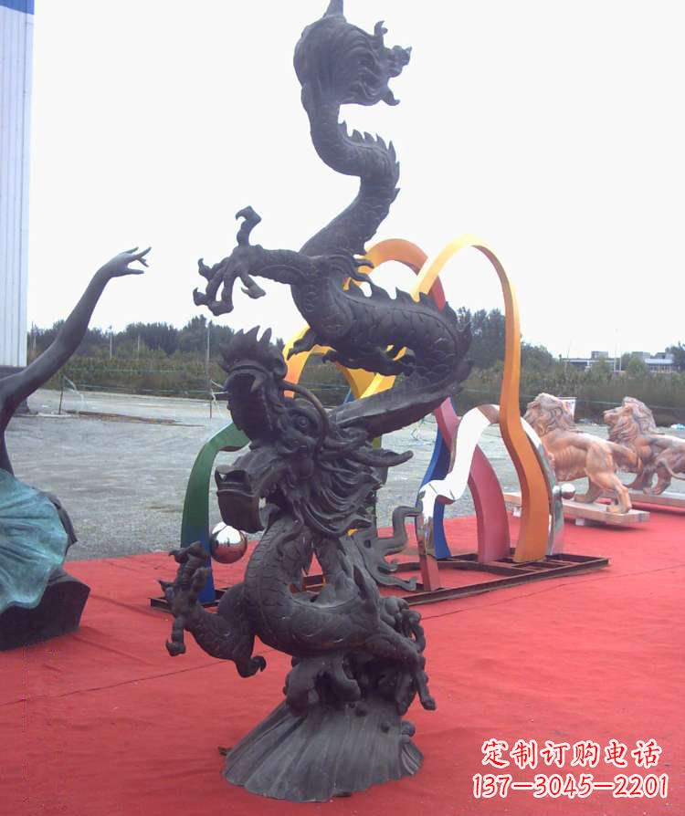 广西精美铜雕龙,汇聚古典气息