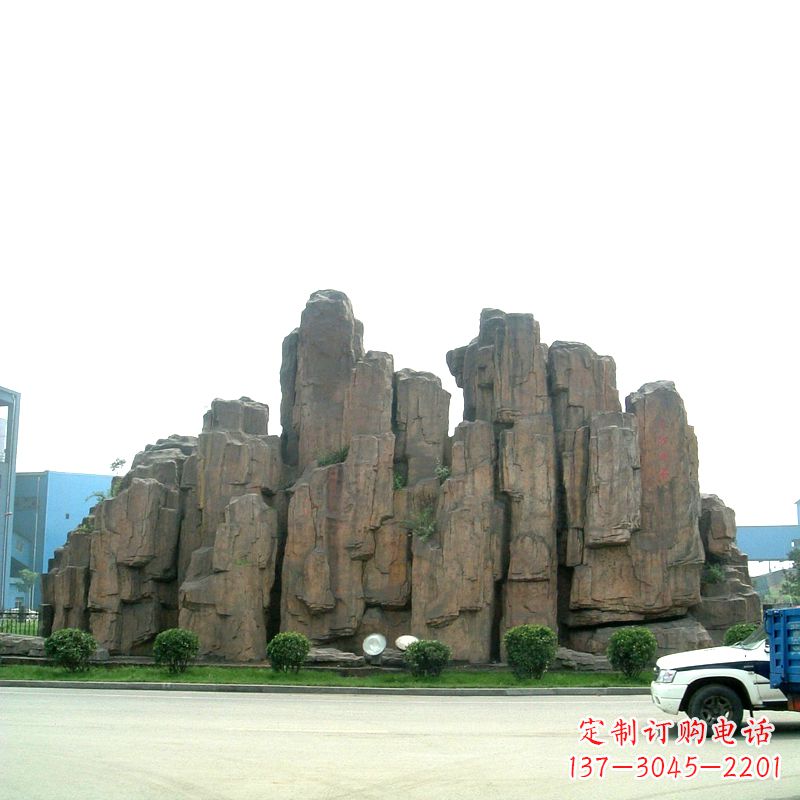 广西中领雕塑:全球领先的广场塑石假山雕塑定制厂家