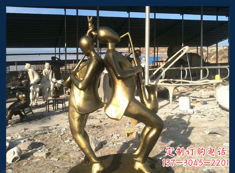 广西中领雕塑:优雅萨克斯铜雕贴金吹管人物雕塑
