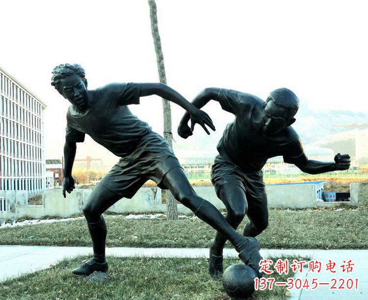 广西中领雕塑-复原完美动态,足球铜雕玩偶