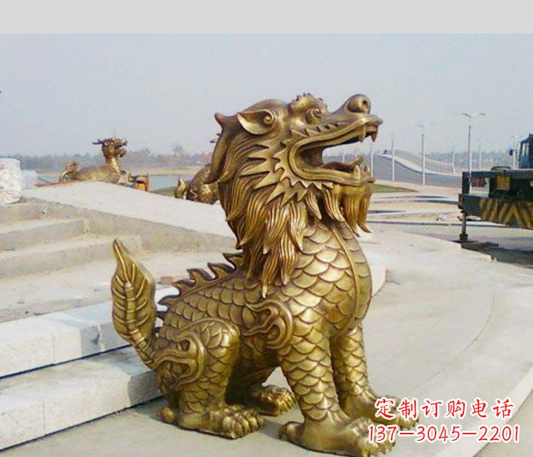广西狮子雕塑:象征力量,令人肃然起敬
