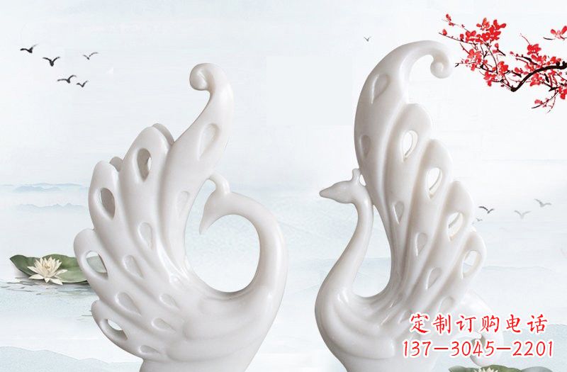 广西汉白玉孔雀艺术雕塑