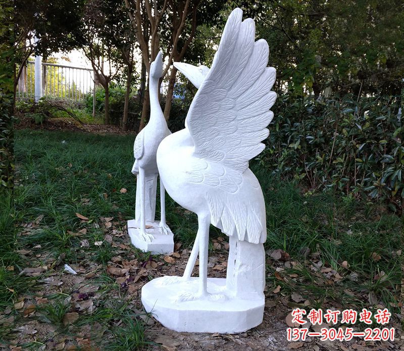 广西汉白玉丹顶鹤公园石雕