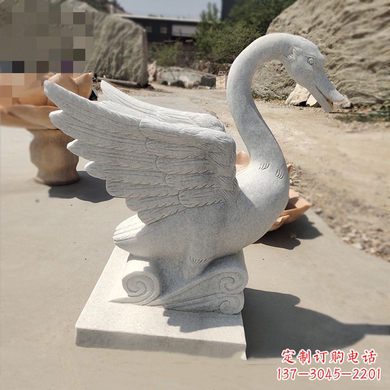 广西汉白玉低头喷水天鹅石雕