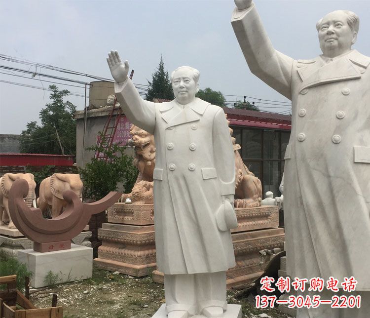 广西雕刻伟人的光辉历史——汉白玉挥手的毛主席广场伟人石雕