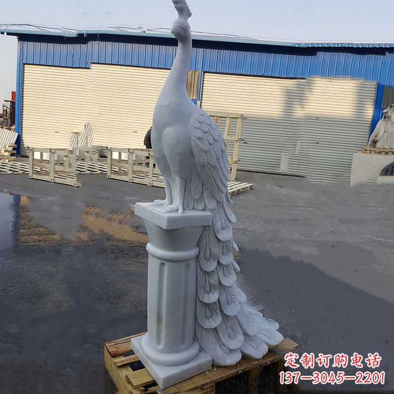 广西汉白玉孔雀雕塑,传承艺术精髓