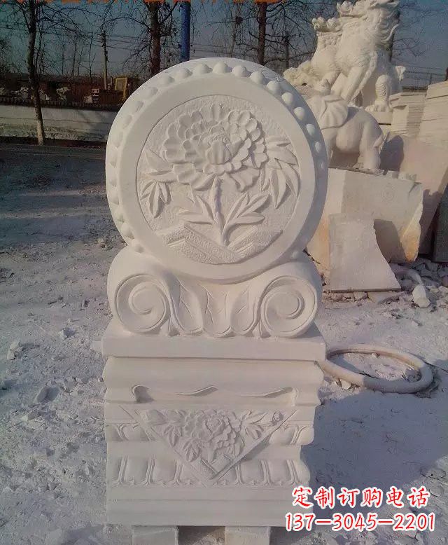 广西汉白玉门墩雕塑是一种特殊的雕塑艺术品,雕…