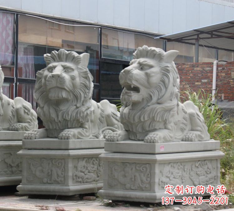 广西汉白玉欧式狮子石雕