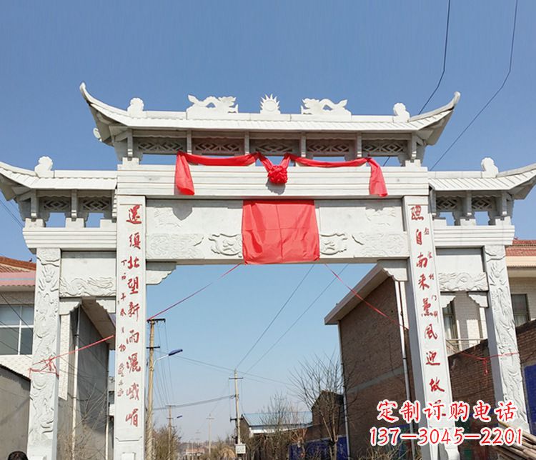 广西汉白玉三门石牌坊石雕——精致而优雅