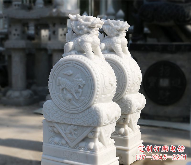 广西汉白玉狮子辟邪门墩雕塑